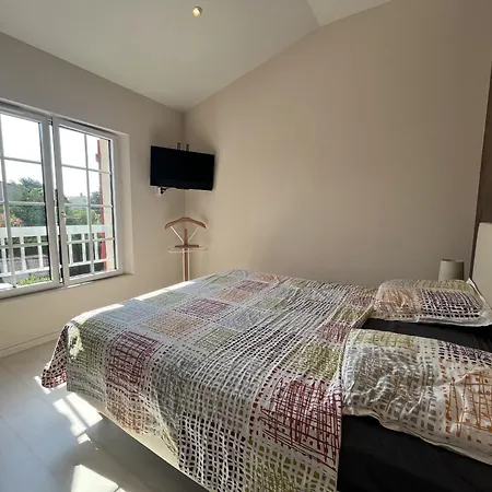 Frejus, Le Clos Des Troenes, Maison 90m2, 3 Chambr Villa